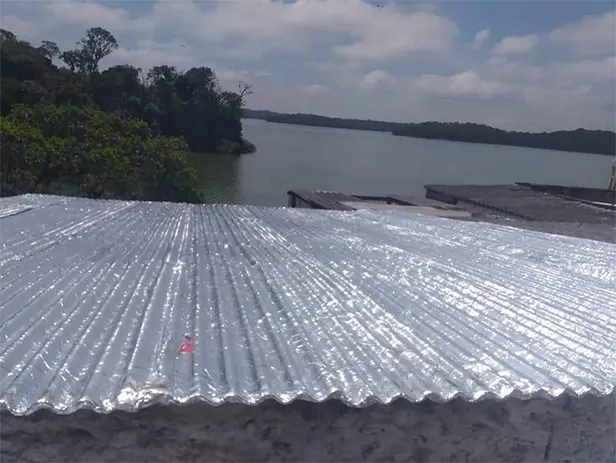 Colocar Manta Térmica no Jardim Pedra Branca
